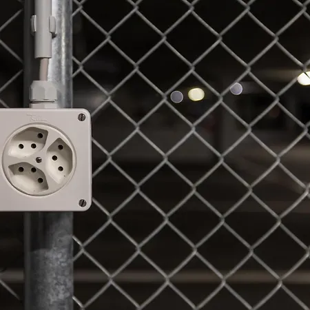 Chasa Tulai F114 아파트 스쿠올